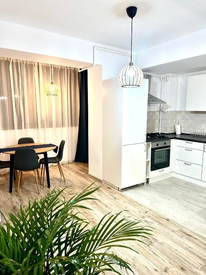 Tree House Apartment Bucharest
